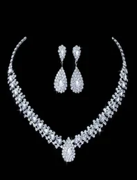 Luxe bruiloft sieradensets voor bruidsbruidsmeisje sieraden drop oorrang ketting set Oostenrijk Crystal hele cadeau4931454