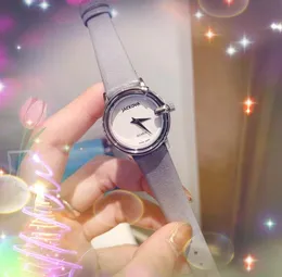 Kleine Damen-Armbanduhr in Biene, G-Form, Quarzwerk, Zeituhr, automatisches Datum, Damen- und Mädchen-Echtledergürtel, Business-Casual, schönes Stundenarmband, Armbanduhr