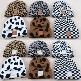 Modebrev stickade hattar vinter m￶ssor unisex leopard ko tryckt skalle kepsar designer motorhuven trendig etikett virkning hatt stickning beanie hip hop ear muff ins in