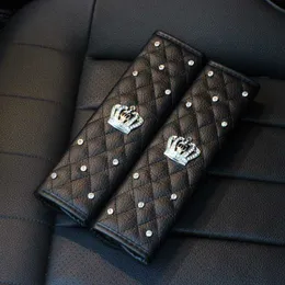 أحزمة السلامة ملحقات حزام المقعد الجلدي مع تاج الماس زهرة الكتف الشامل لتصميم السيارة الملحقات الداخلية الأسود الوردي الأبيض T221212