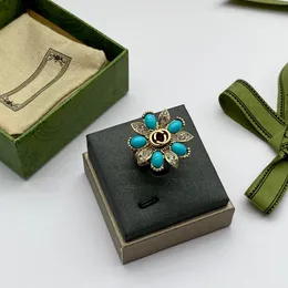 Luxury designer ring woman ring fashion vintage classic style floral design gift give social party applicable beautiful