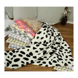 Kennels Pens Pet Blanket Cute Paw Foot Print Cat Dog Blankets Soft Flannel Slee Mats Puppy Warm Bed Er Sleep Pad Yfa2956 Drop Deli Otket