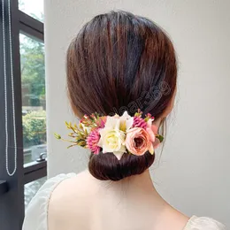 シミュレーションピンクローズフラワーヘアコンコーム花柄のフローラルヘアクリップブライダルヘッドドレスビーチウェディングヘアリップファブリックハンドメイドヘッドウェア