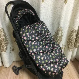 Stroller Parts Baby Sleeping Bag Cotton Thickened Carts Bunting Winter Windproof Leg Cover Universal Cushion Pad