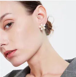 INS Novità di lusso orecchini di alta gioielleria per donna pendente k Collana cuore in oro con perline incise designer per donna
