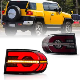 Gruppo fanali posteriori per auto Accessori per l'illuminazione Lampada posteriore per Toyota FJ Cruiser Fanale posteriore a LED Freno per luci di retromarcia per parcheggio