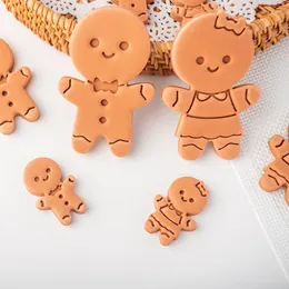 Moldes de cozimento Gingerbread Man Manger Cutters Christmas menino menina menina em relevo Ferramentas de decoração de bolo de fondante de molde