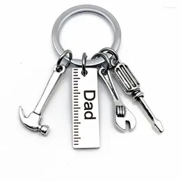 Keychains Cute Metal Keychain Keyring For Car Keys Diy Hammer Screwdriver Wrench Handbag Decor Hanging Pendant Father's Day Gifts