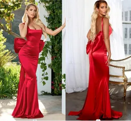 Kadınlar için koyu kırmızı balo elbiseleri artı boyutu zarif spagetti kayışları kolsuz zemin uzunluğu büyük arka backless resmi aşın