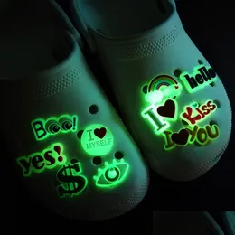 Shoe Parts Accessories Moq 50Pcs Luminous Croc Charms Sweet Style Rainbow Glow In The Dark Buckles Decorations 2D Plastic Fluoresc Dhvqo