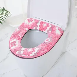 مقعد المرحاض يغطي غطاء الشتاء الدافئ القريب ملحقات الحمام القابلة للغسل
