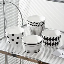 Miski Nordic Proste Hepburn Wave Point Ceramic Bowl Strewa stołowa nowoczesna domowa zupa ramen ryż kreatywny prezent osobowości