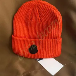 Классическая дизайнерская вязаная шляпа Зимняя шапочка мужская и женская дизайн моды шерстяная шляпа унисекс теплый череп шляпы черный логотип
