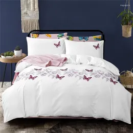 Set di biancheria da letto Commercio estero Copripiumino in cotone semplice originale con ricamo Letto a quattro pezzi Ricamato doppio 1,5 M 1,8