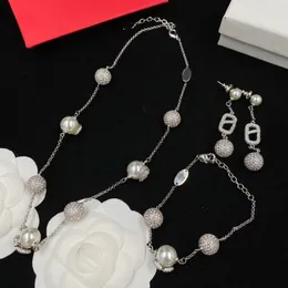 Luxurious Pearl Necklace Silver ball full of diamonds Bracelet V Letter Gold Balls Pendant Earring Lady Jewelry Sets Women Wedding birthday party Gifts VLTS2--01