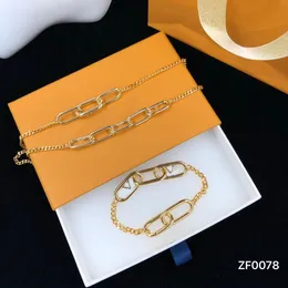 Collar de diseño de lujo 18K chapado en oro Collares de acero inoxidable Pulsera Gargantilla Cadena Carta Colgante Moda Mujer Accesorios de joyería de boda Sin caja