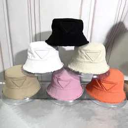 Bucket Hat mit Quasten für Damen Designer Herren Besticktes Dreiecksabzeichen Beanie Wide Brim Hats Baseball Cap Casquettes Unisex Outdoor Casual Fashion Caps