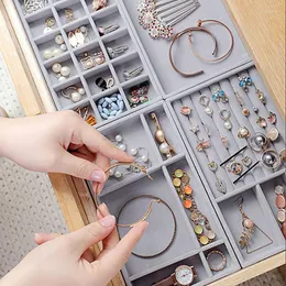 F￶rvaringsl￥dor s mode gr￥ sammet smycken ring display arrang￶r l￥dfack h￥llare ￶rh￤nge case showcase