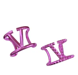 Дизайнеры Bangles Hollow Out Широкие браслеты V Дизайн буквы Регулируемые простые мужчины женские пары Классические роскошные унисекс -браслет VLB1 --01 стиль стиль вечеринки подарки