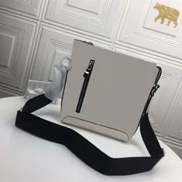 Perfect Craftsmanship Dyque Torka Postman Bag Zipper Gotoble Jakość jest bardzo dobra. Konieczne jest pójście na zakupy 212p