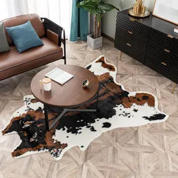 カーペット牛皮敷物牛の隠れるリビングルームの寝室の寝室のプリントポリエステルフェイクファーラグ人工動物の皮の装飾
