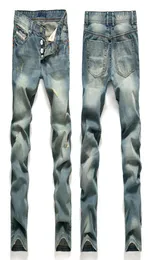 2018 Man Hole in светло -голубые джинсы Ностальгическая скорость продается через брюки по внешней торговле прямо Бекхэм Ковбой Детонация M6406392