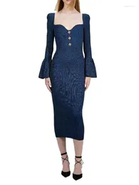 Casual Dresses Winter 2022 Kvinnor Navy Midi Dress Elegant Flare Sleeve Slim Fit Ladies Square Neck Sticked Long Robes With Buttons