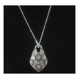 H￤nghalsband 2021 Fashion Alloy Geometry Hollow Out Flower Necklace for Women Brand Jewelry Drop Delivery Pendants Dhgyz