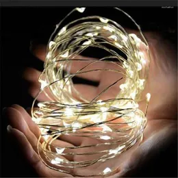 Stringhe 1 Pz / lotto 10 M 33ft 100 Led 3 Stringa di Filo di Rame Alimentato a Batteria per Esterni Lghts Per Decorazioni per Feste di Nozze Festival di Natale