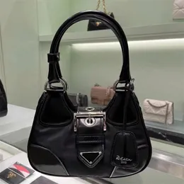 Womens Designer Moon Hobo Shoulder Bags Luxury Leather Handbags 6 Colors Fashion Crossbody Messenger Bag Ladies Small Tote Bags