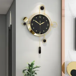 벽시계 북유럽 라이트 럭셔리 시계 거실 홈 매달려 패션 창조 분위기 시계 현대 장식 음소거