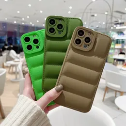 Luxe cases Soft Down Jacket Silicone Phone Case voor iPhone 11 12 13 14 Pro Max XS X XR 7 8 Plus schokbestendig snoep bumper Back Cover