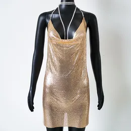 Sıradan elbiseler seksi metalik sırtsız metal parti yaz elbisesi kadın gece kulübü mini elbise