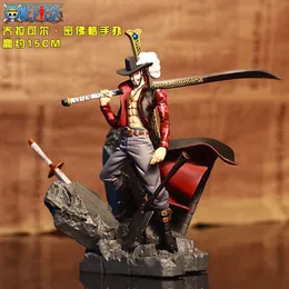 Nya spel 15 cm Scultures Big Anime Figure Loy Luffy Dracule Mihawk Model Doll with Sword Anime Brinquedos f￶r g￥vor