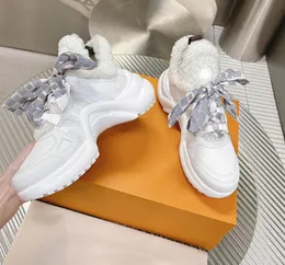 Kadınlar Sıradan Ayakkabı Arşivli Kış Kış Fluffy Trainers Velvet Buzağı Deri Mesh Yay Dantonları Bouncy Dış Tablo Spor Sneaker Tasarımcısı Luxurys Moda Bayanlar Spor Ayakkabıları 35-41