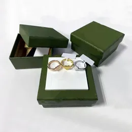 Love Designer Ring Heart Band Кольца для женщин Мужские украшения Luxury Fashion Unisex Gold Silver Rose Colors Нержавеющая сталь Lady Party с зеленой коробкой Siz 705i #