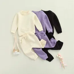 Комплекты одежды младенцы девочки мальчики 2pcs осень зимняя одежда набор моды 2022 с длинным рукавом сплошные стеганые топы для малыша