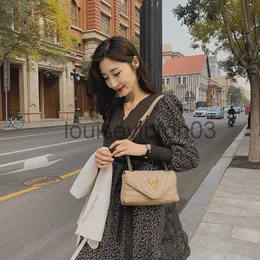 Borsa LVS di design Borsa a tracolla tote Moda casual Lussuosa uomo Donna Nuova catena Autunno e inverno Messenger Borsa in pelle quadrata per ascelle