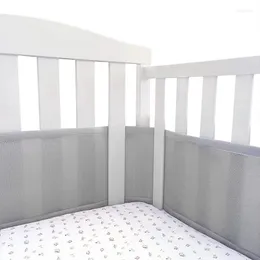 وسادة رمادي شبكة سرير سرير المصد تنفس للأطفال القياسيين وايج أديميند سرير سرير