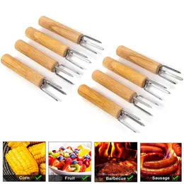 Corn Skewer Holders Stainless Steel BBQ Tools Beef Sausage Food Forks Outdoor Barbecue Wooden Handle Forks Kichen Tool Accessories RRC541