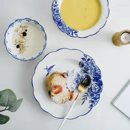 プレートセラミックレトロステーキパスタ5.75インチボウル8インチスープ料理青と白の陶器は、ガラス張りの食器の下で手描き