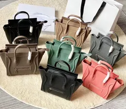 Orijinal deri klasik bagaj alışveriş tote hafta sonu çantası erkek plaj tasarımcıları crossbody lüks el çantası pochette moda debriyaj omuz kadınları kayış seyahat çantaları