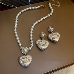 Famous Designer Double Ring Pendant Necklace Earrings 2 in 1 Set Heart Pearl Shape Luxury Fashion Jewelry Wedding