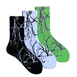 23 Socken für Herren und Damen, Sport-Basketball-Socken, mittellange Baumwollstrümpfe mit Graffiti-Dekoration, Skateboard-Socke, 36–40