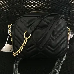 Klassiska Marmont axelv￤skor Kvinnor Guldkedjan Crossbody Bag Handv￤skor Famous Designer Purse High Quality Female Message Bag #M66012300