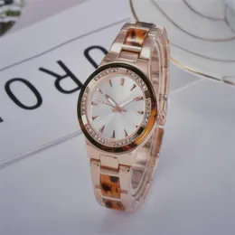 Montre de Luxe Womens berömda klockor i rostfritt stål super armbandsur keramiska kung diamanter kvinnor klockor290d