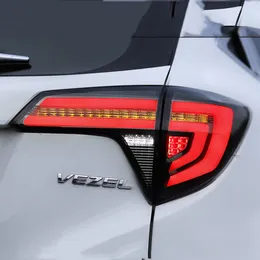 HRV CAR TAILLIGHTSアセンブリ照明アクセサリースタイリングフォグリバースパーキングランニングリアランプホンダHR-V LEDテールライト