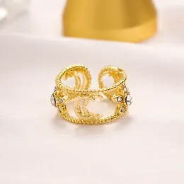 Ringas de designer de luxo Anéis de cluster Rings Silver Letter Band Rings para homens femininos designers de moda marca letras turquesa Crystal Metal Aberte Ajuste ajustável