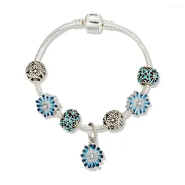 Charm Bracelets VIOVIA 2022 Arrival Beads Of Color Blue Flowers Daisy Design For Original Bracelet Gift Women B20017