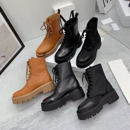 Vintage triumphal arch thick soled Martin boots 5.5cm high soles combat boots platform round head block heels flat shoes luxury designer women's factory shoe